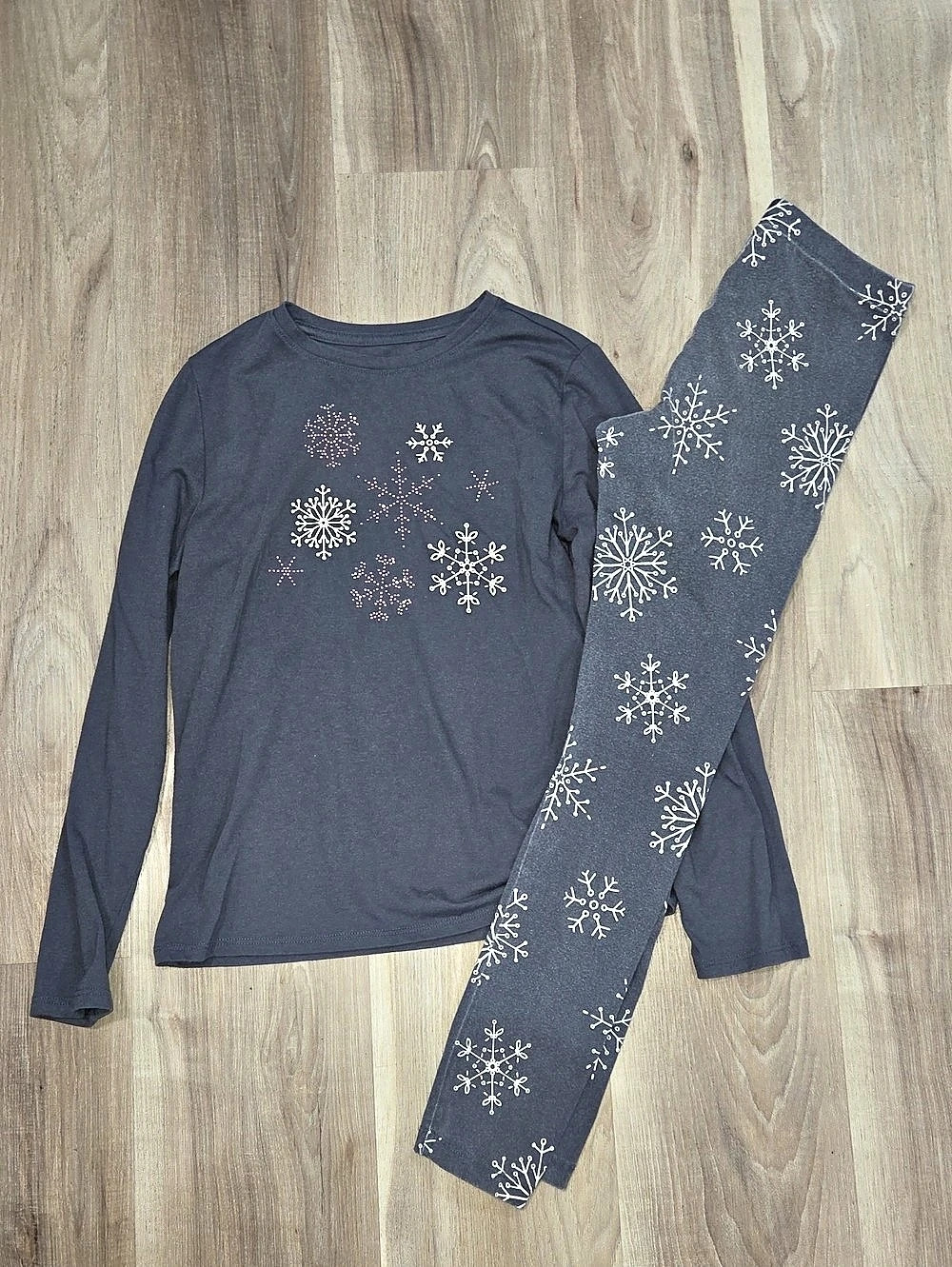 •Wonder Nation• Little Girls Snowflake Legging Matching Set